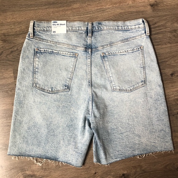 Extra High Rise Distressed Denim Shorts - Picture 2 of 3